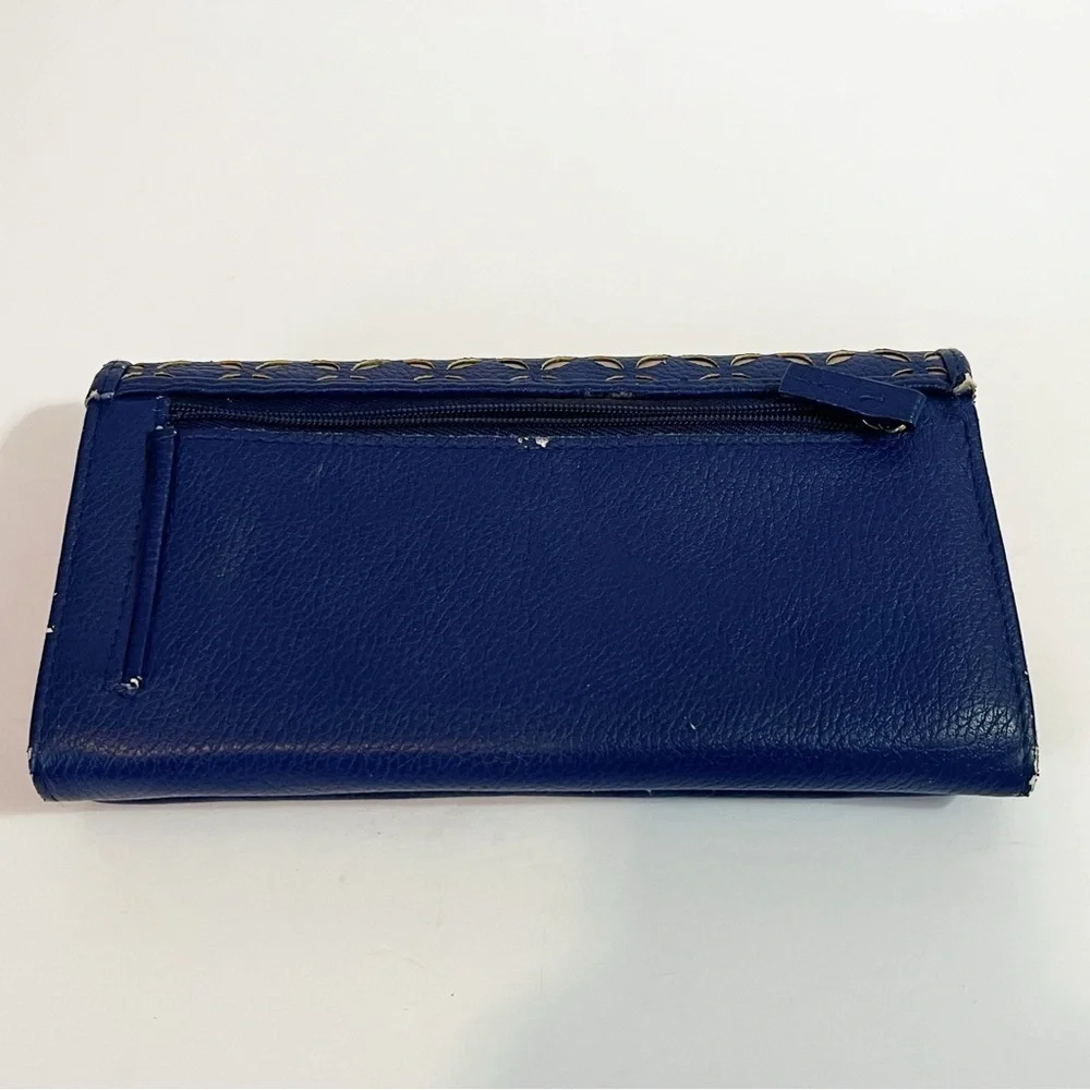 Buxton Womens Wallet Blue & Gold Lazer Cut Organizer Travel Zipper ID Holder